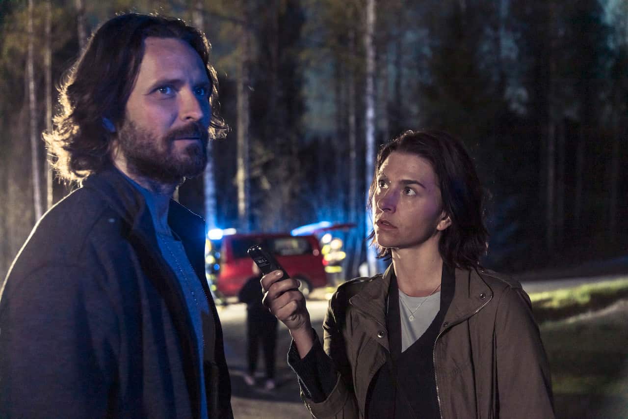 Kansan Vihollinen, kausi 1, jakso 1, Elias (Kai Vaine), Katja (Kreeta Salminen) (haastattelu)