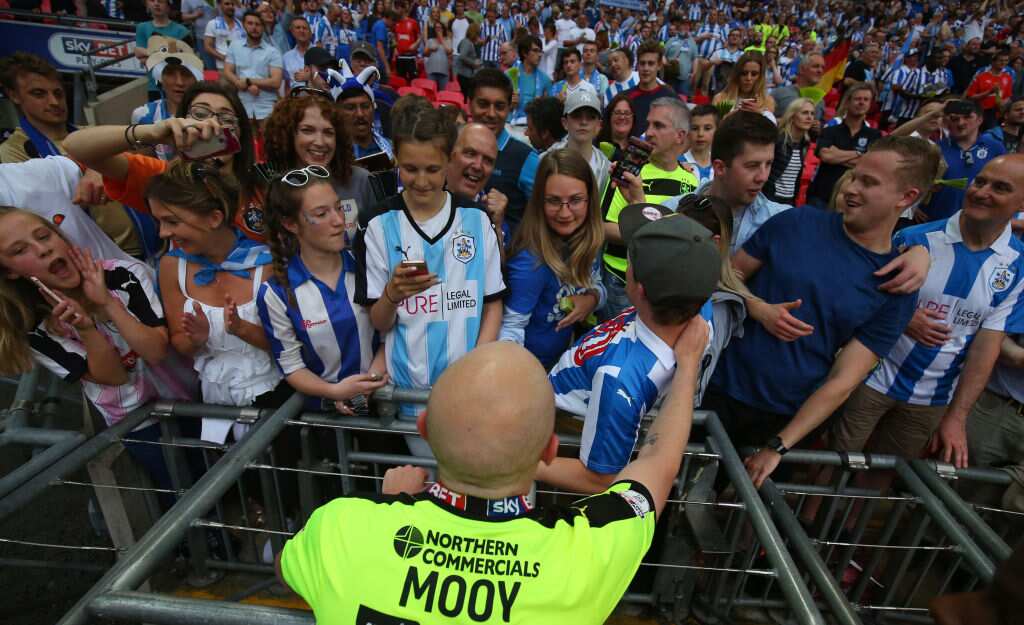 Aaron Mooy