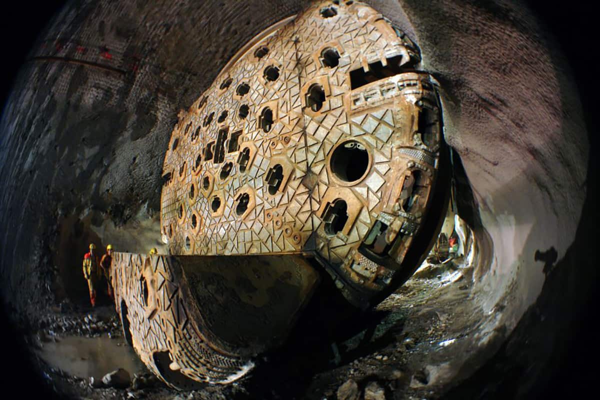 Impossible Engineering - season 2, Gotthard Base Tunnel