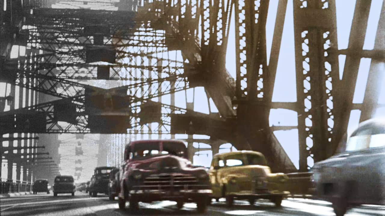 Australia in Colour, Sydney Harbour Bridge