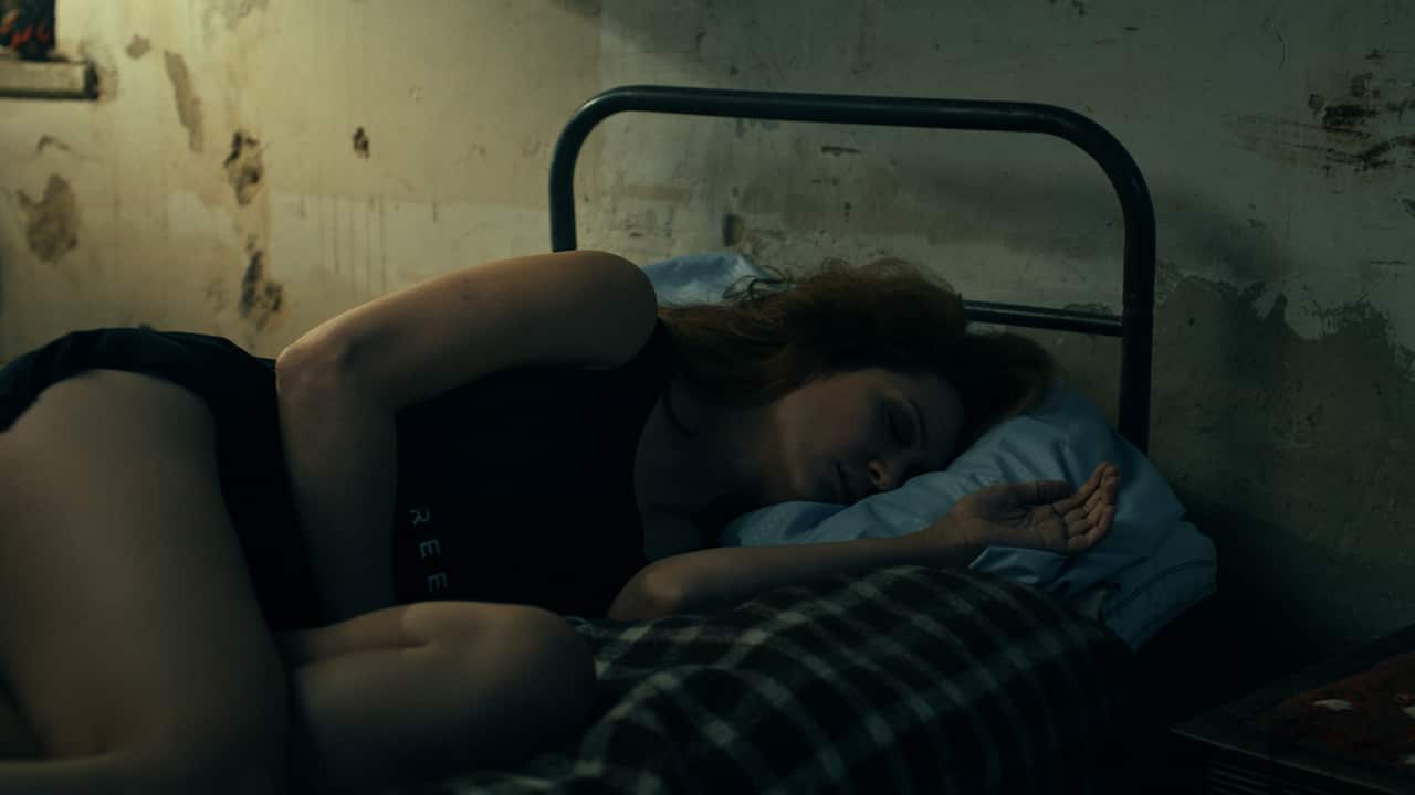 Hope, Viktoriya Isakova