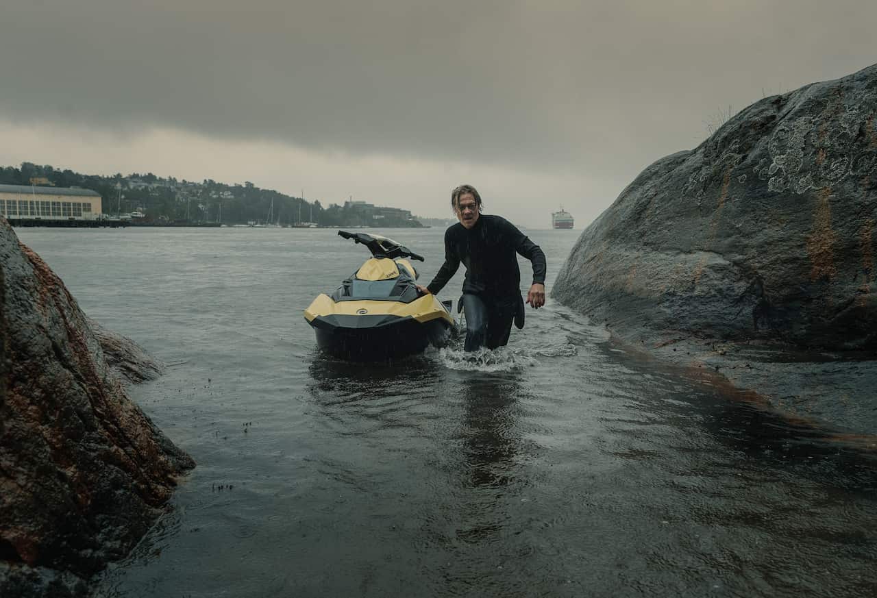 Kristoffer Joner The Machinery