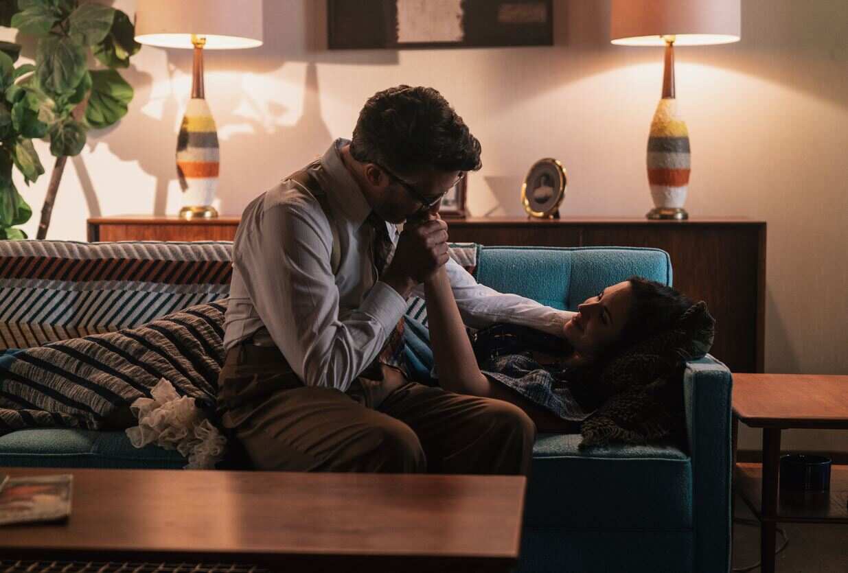 Project Blue Book - season 2, Aidan Gillen, Laura Mennell