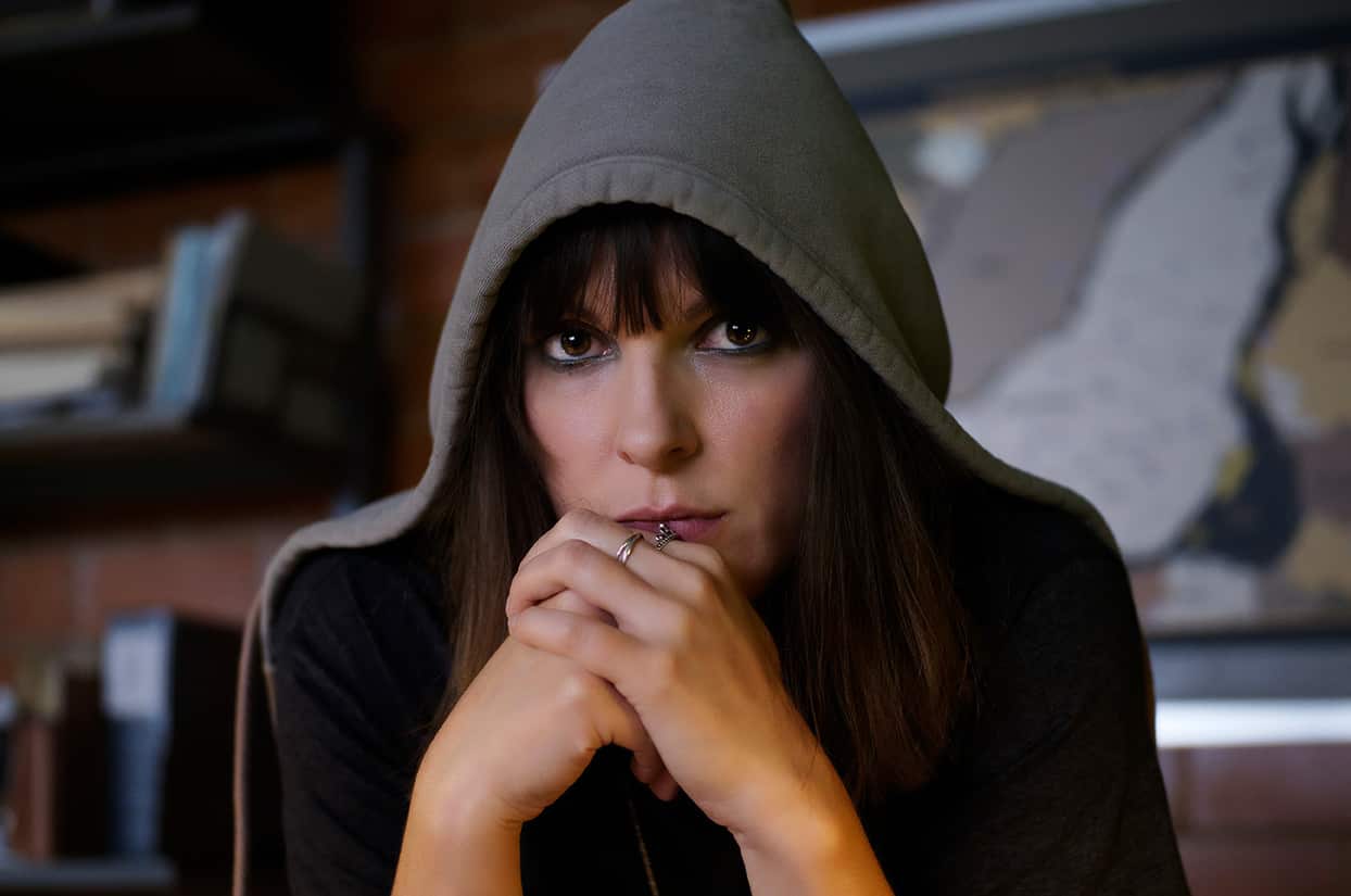 Rachel Graton as Eve Garance in Sketch Artist