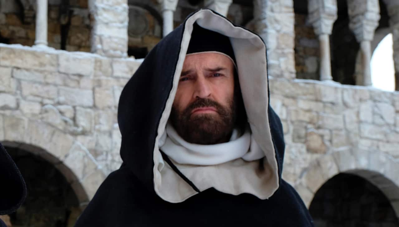 Papal inquisitor Bernard Gui (Rupert Everett)
