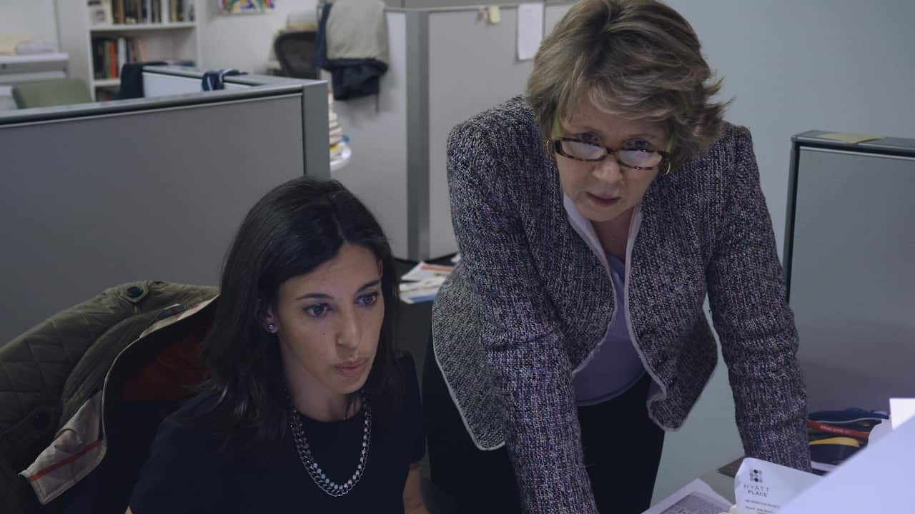(Right) Elisabeth Bumiller, Washington Bureau Chief, discovers the New York Times has been kept out of a White House press briefing.