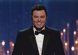 MacFarlane’s rendition of “We Saw Your Boobs” drew mixed responses. 