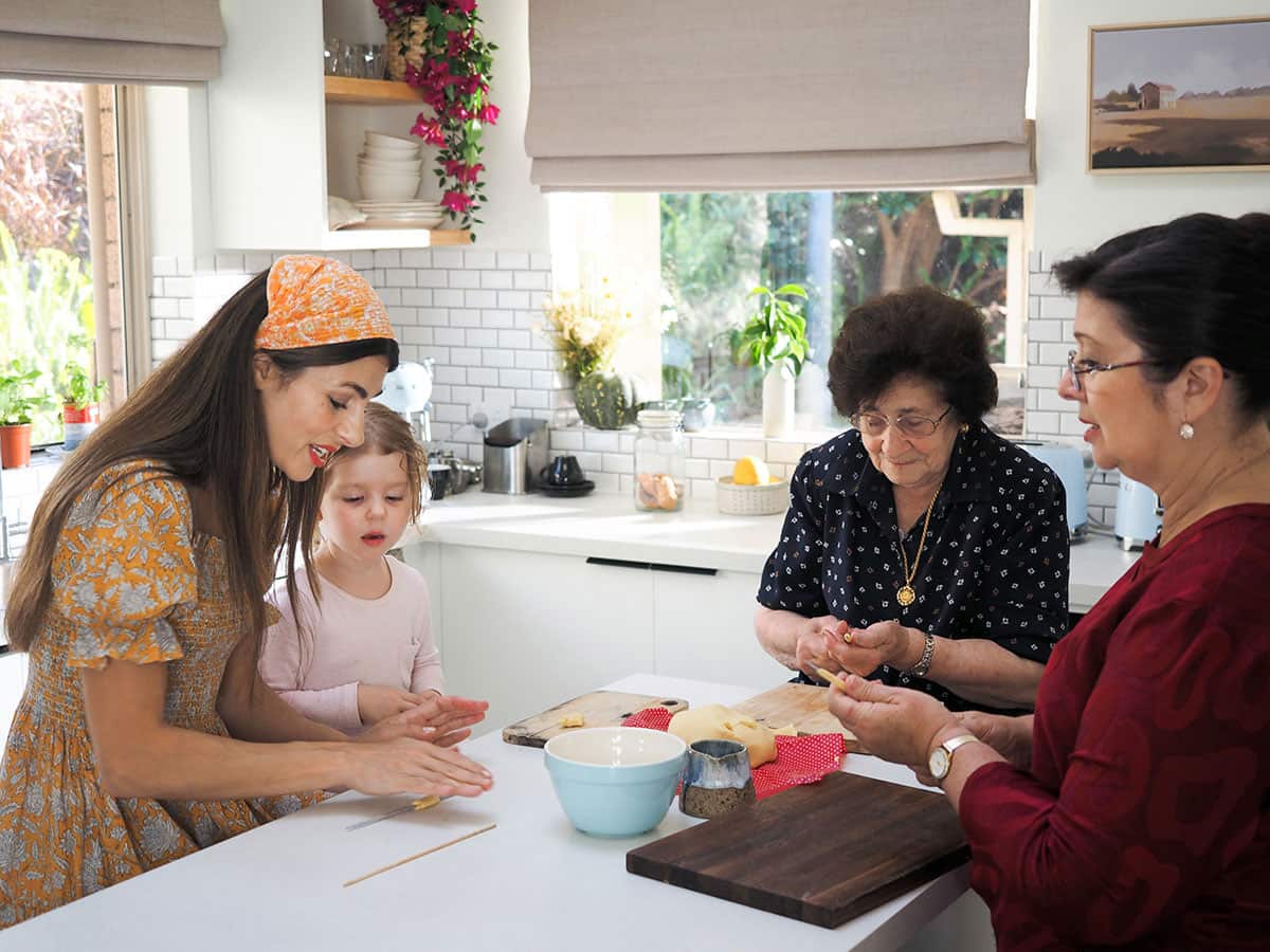 Silvia Colloca with daughter Luna and friends Enna and Alfia