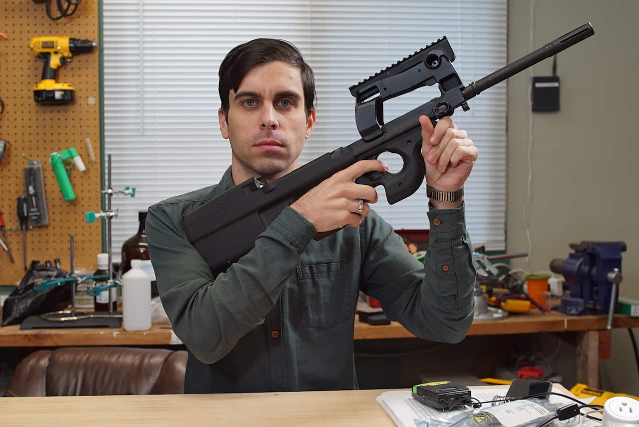 Motherboard smart gun