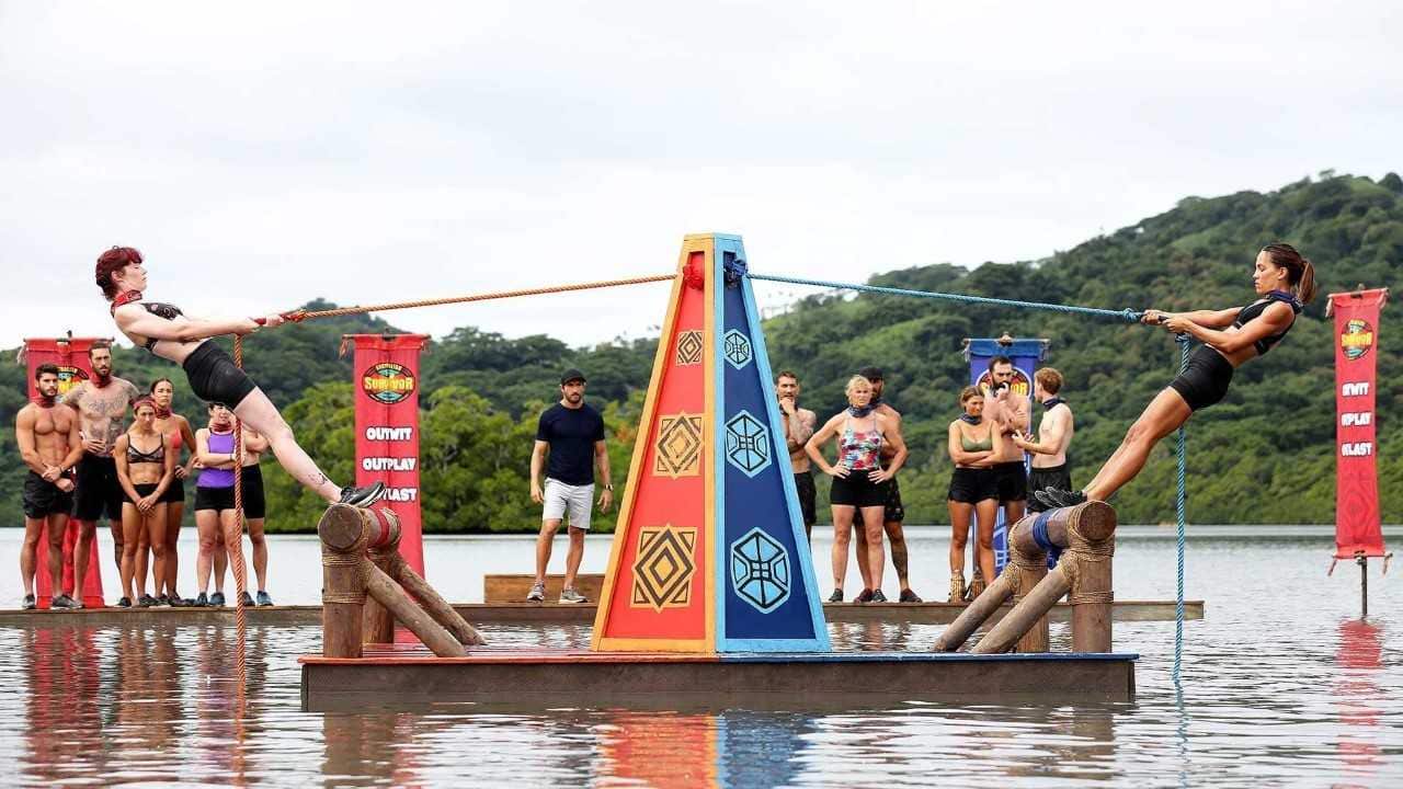 Contestants take on a challenge in 'Australian Survivor' 