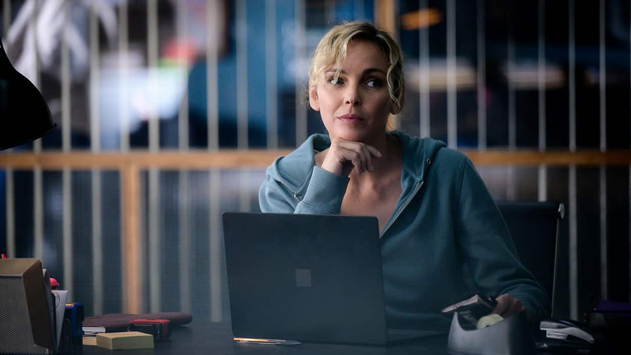 Claire Keim (JULIA) in Vise Le Coeur