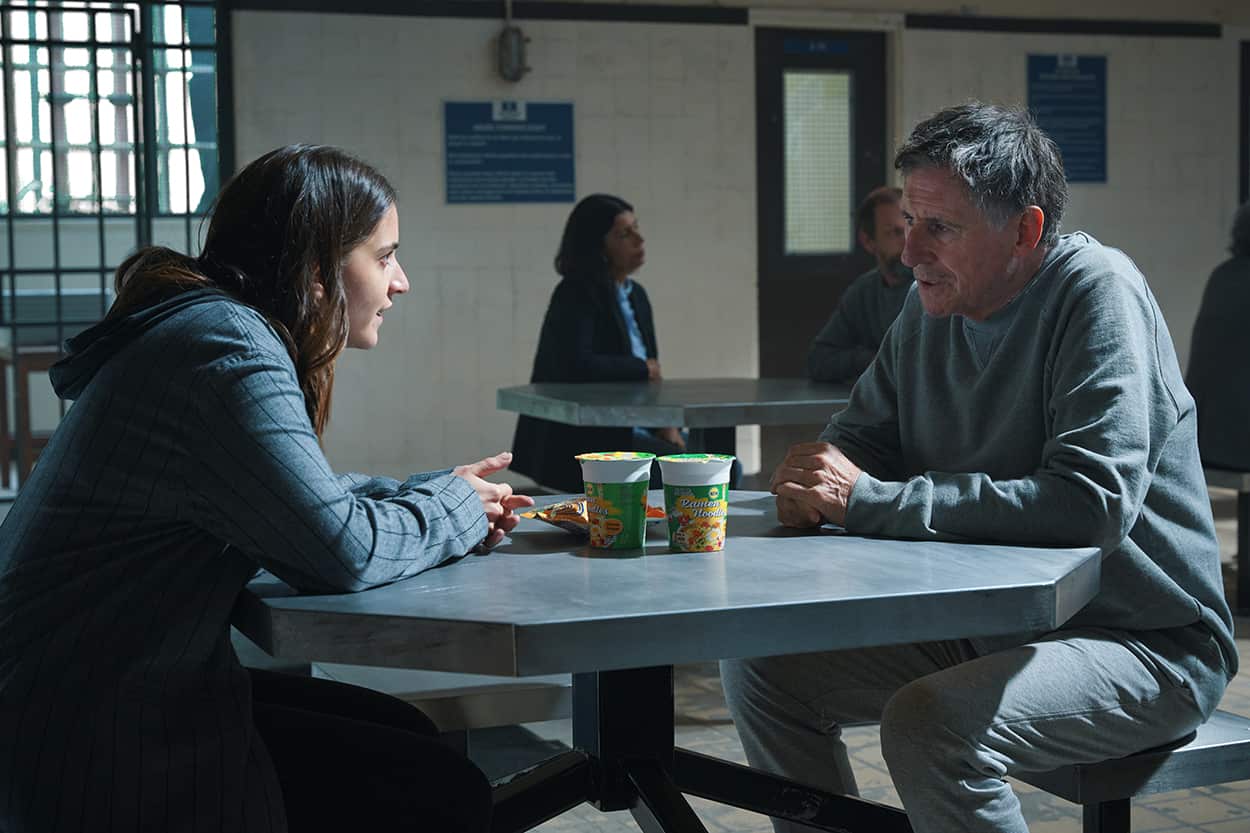 Zoe (Pearl Chanda) and Bill (Gabriel Byrne) in War of The Worlds S3