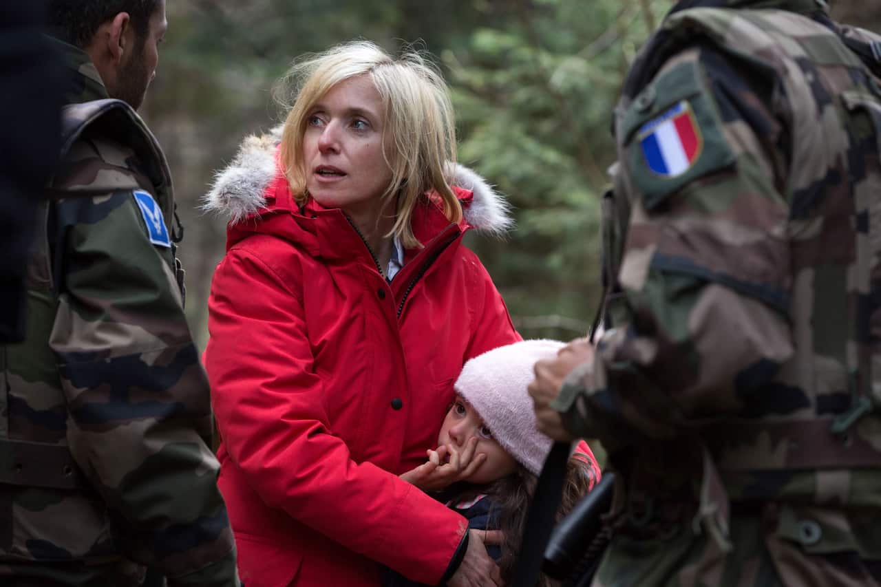 La Guerre Des Mondes - War of the Worlds Episode 1, Léa Drucker