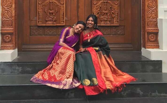 Yadavi and her sister