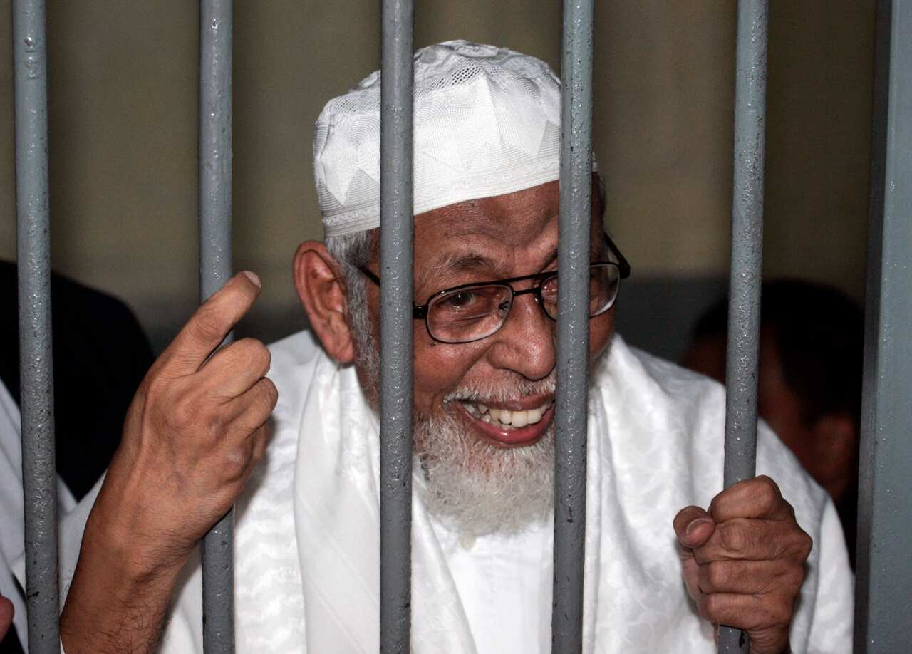 Radical cleric Abu Bakar Bashir has been freed from jail.