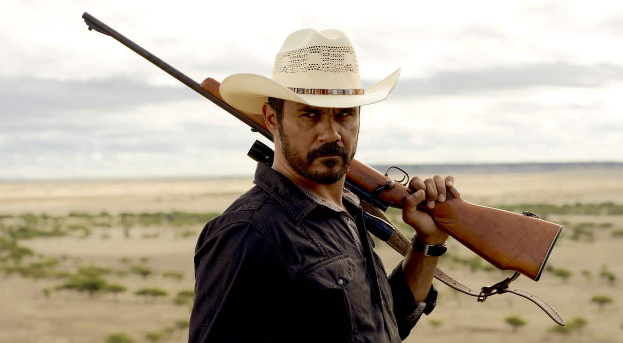A scene from Ivan Sen's indigenous western, Mystery Road, starring Aaron Pedersen. (AAP)