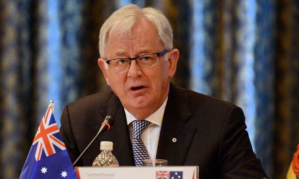 Australian Minister for Trade and Investment Andrew Robb speaks during a press conference at the Trans-Pacific Partnership (TPP) ministerial meeting in Singapore on February 25, 2014. (AAP)