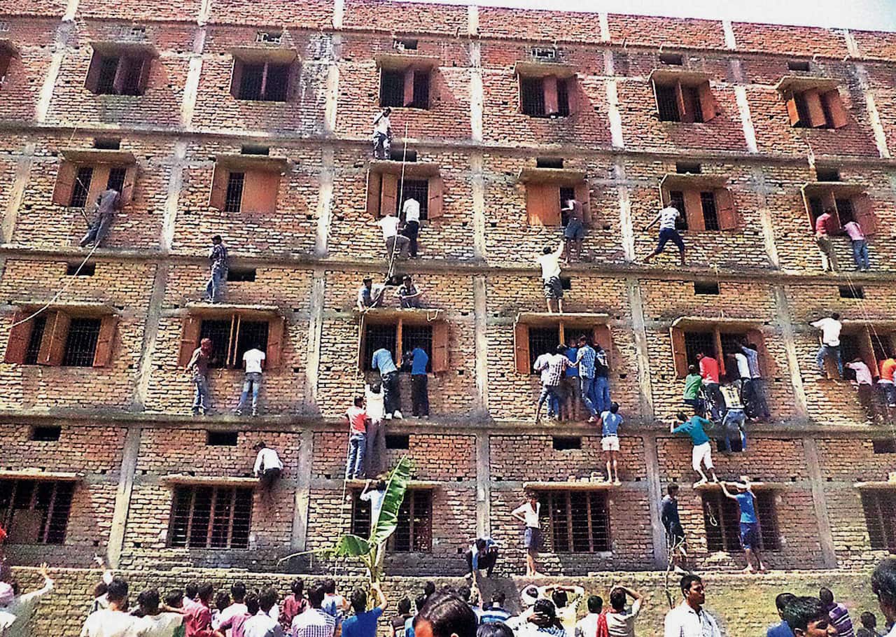 More than 700 Indian students expelled for cheating