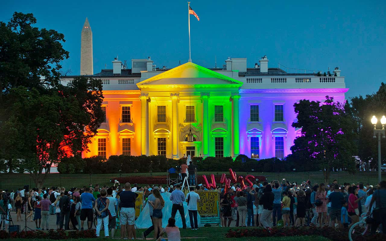 The White House lit up in rainbow colors on 26 June 2015.