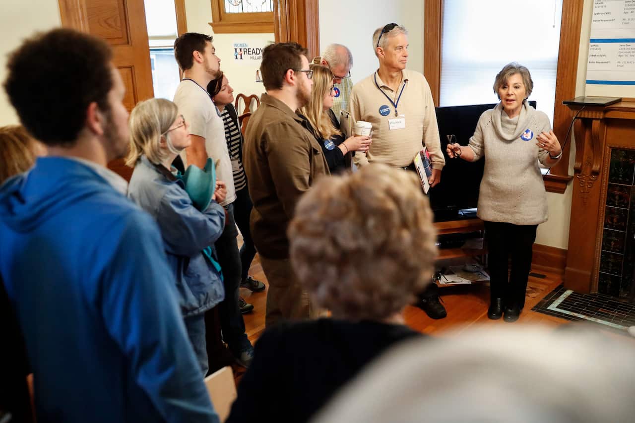Retiring Sen. Barbara Boxer speaks to volunteers at a home to train and organise supporters of Democratic presidential candidate Hillary Clinton. 