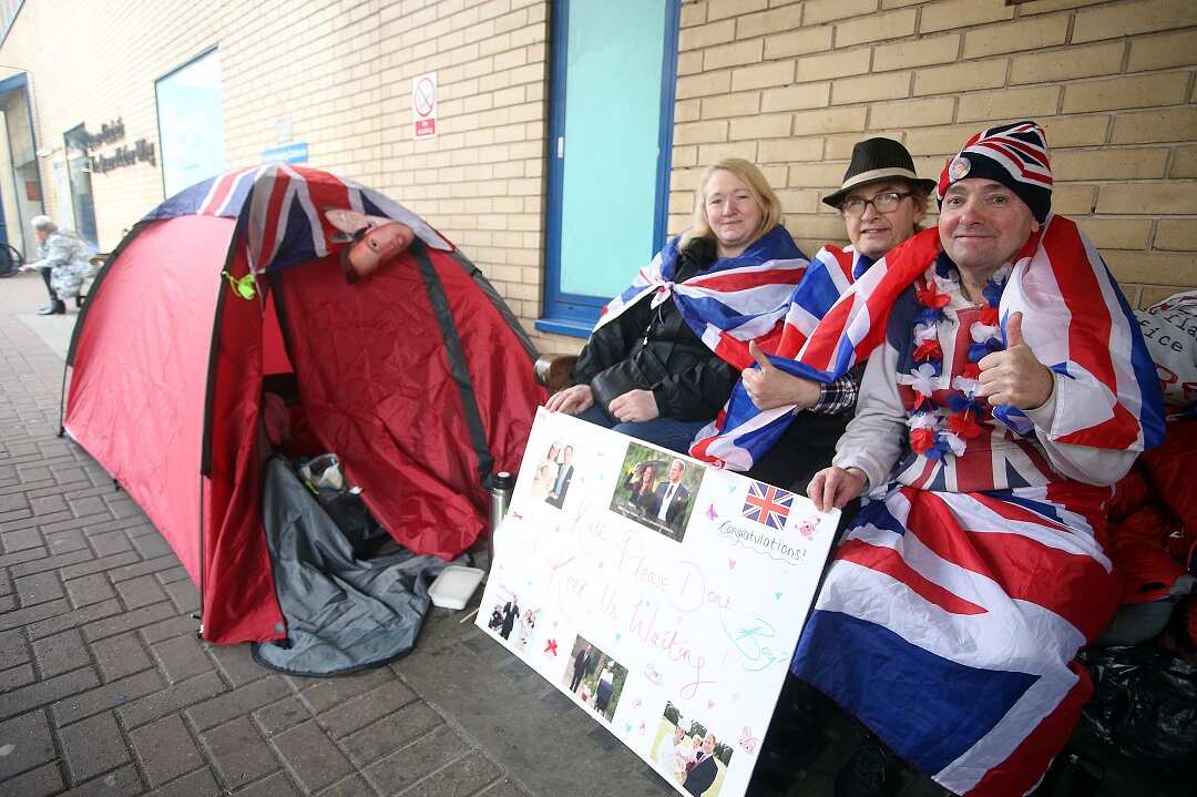 Royal fans outside Lindo Wing of St. Mary's hospital.