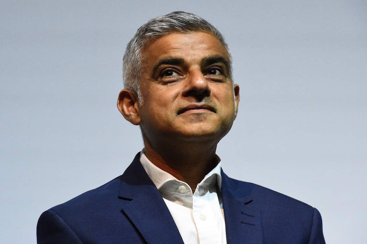 US President Donald Trump has called London Mayor Sadiq Khan "a disaster".