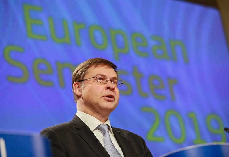 Valdis Dombrovskis, vice president of the European commission for the Euro and Social Dialogue, says Italy is "sleepwalking into instability"