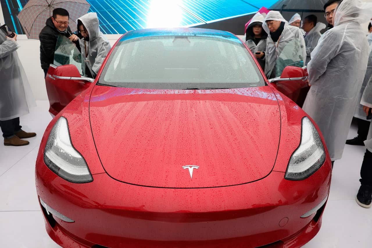 Tesla concedes Model 3 is too expensive. 