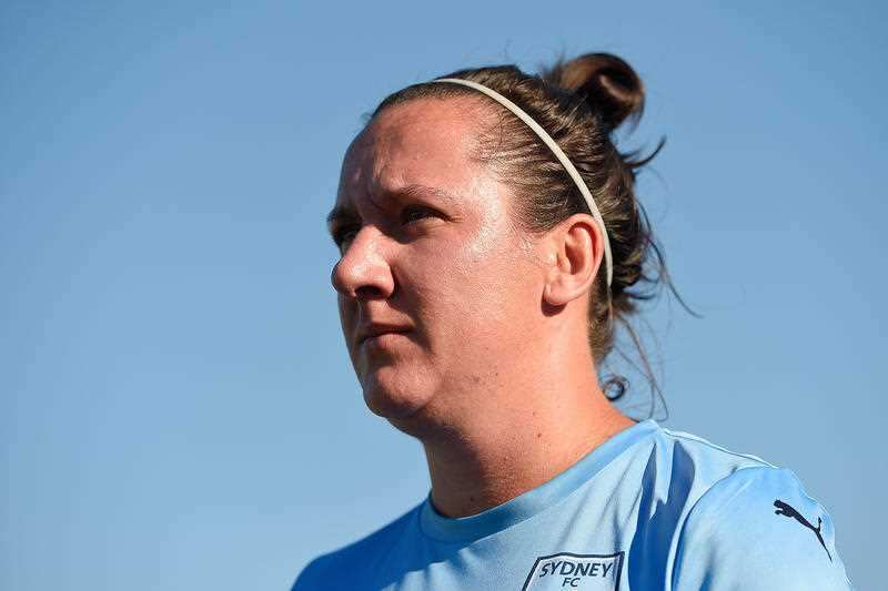 Lisa De Vanna playing for Sydney FC in 2019