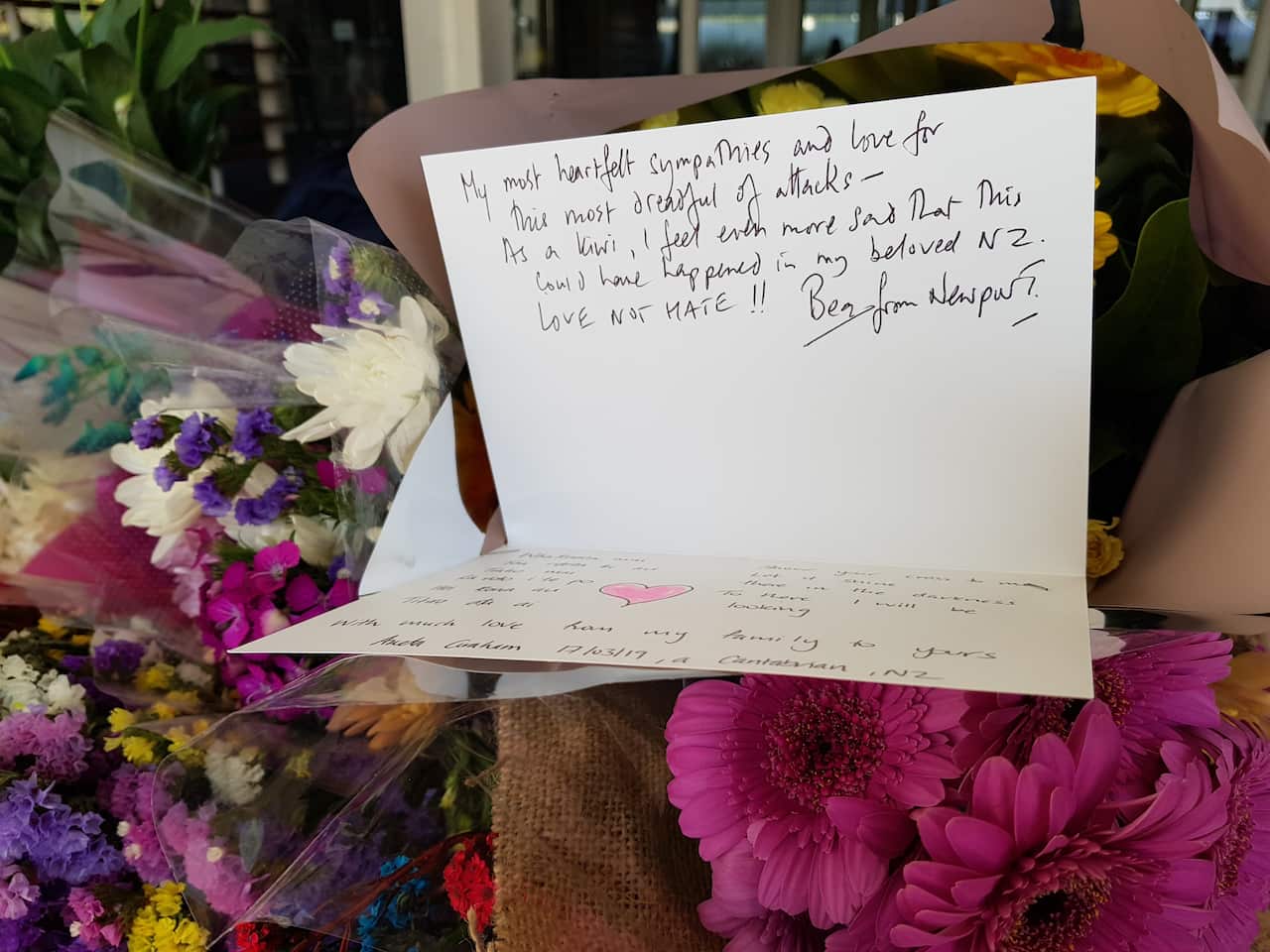 Victorian mosques open to public two days after Christchurch massacre
