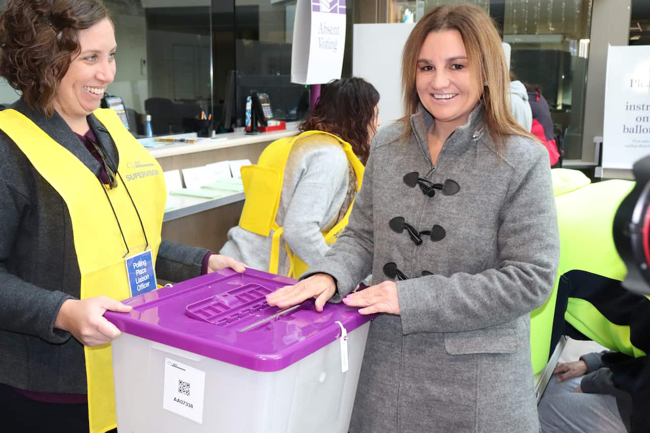 Tasmanian senate candidate Jacqui Lambie casts her vote in the federal election at the Burnie Council Chambers in the seat of Braddon, Saturday, May 18, 2019. (AAP Image/Ethan James) NO ARCHIVING