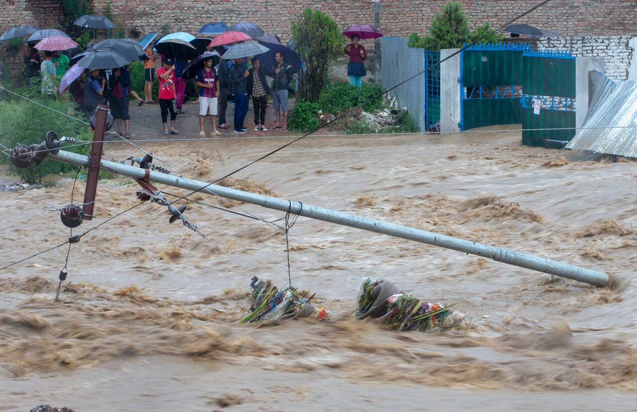 Nepalese residents are being urged to remain alert with heavy rains expected to continue through the weekend.