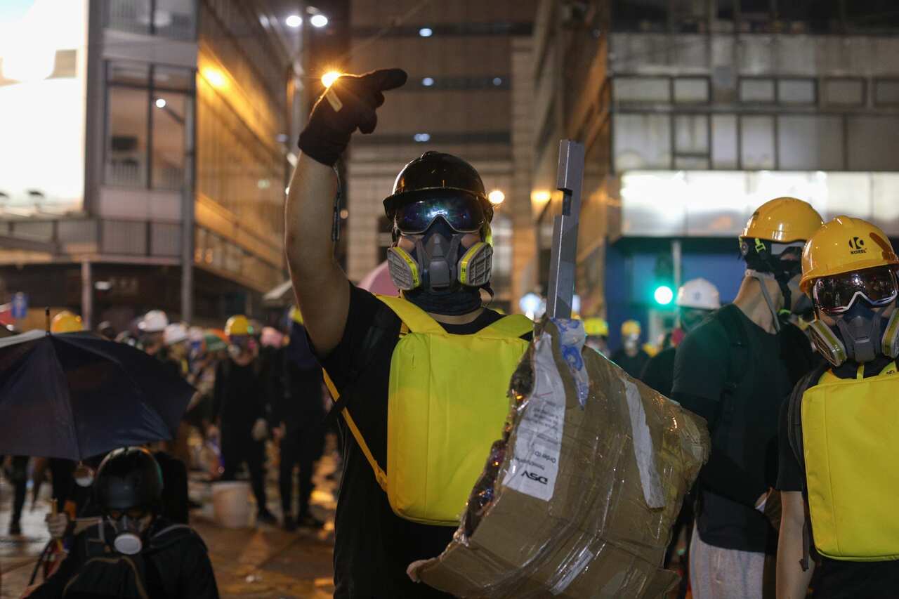 Hong Kong has a new mass rally with demonstrators protesting against the police brutality.