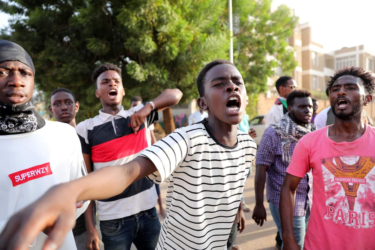 Sudanese students protest against the killing of five people in al-Obeid.