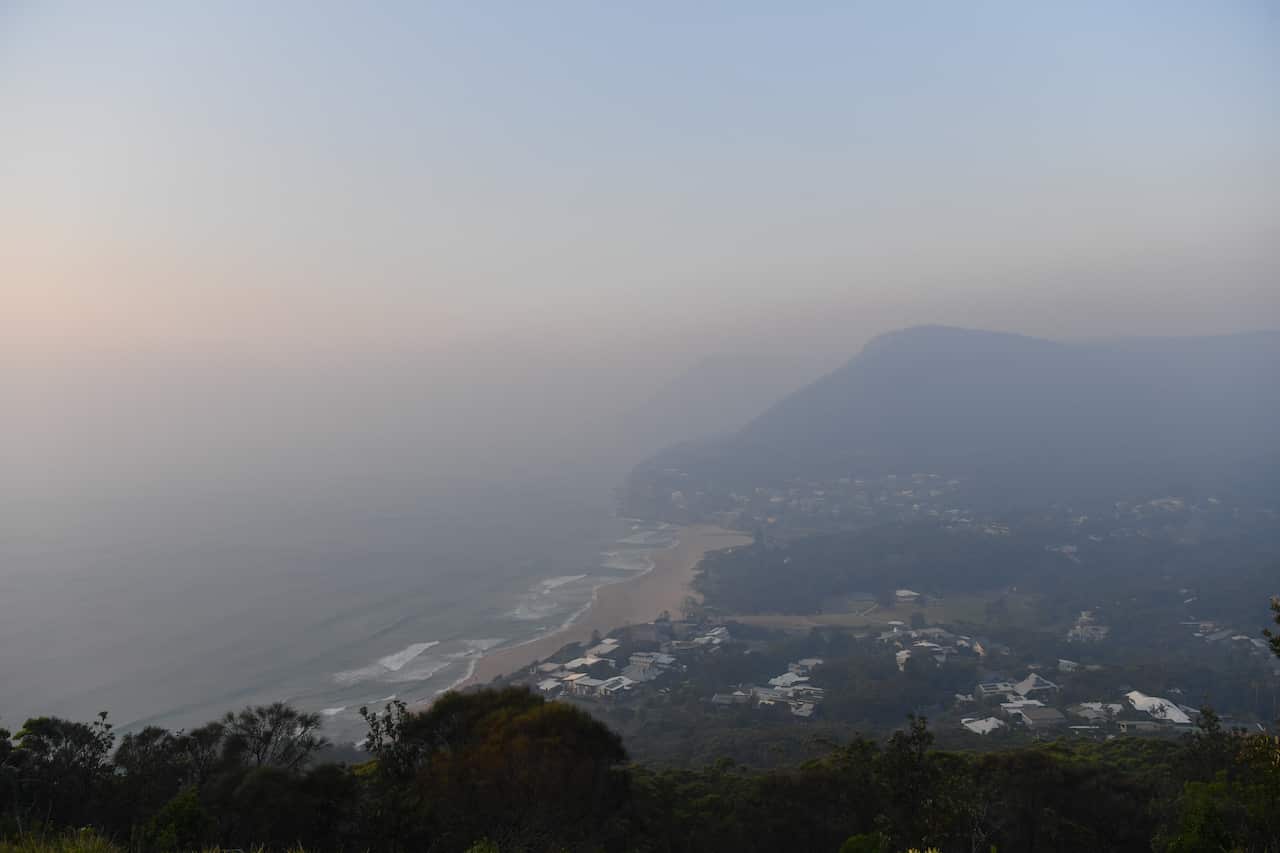 Thick smoke blankets the Illawarra region, Wollongong on Thursday.