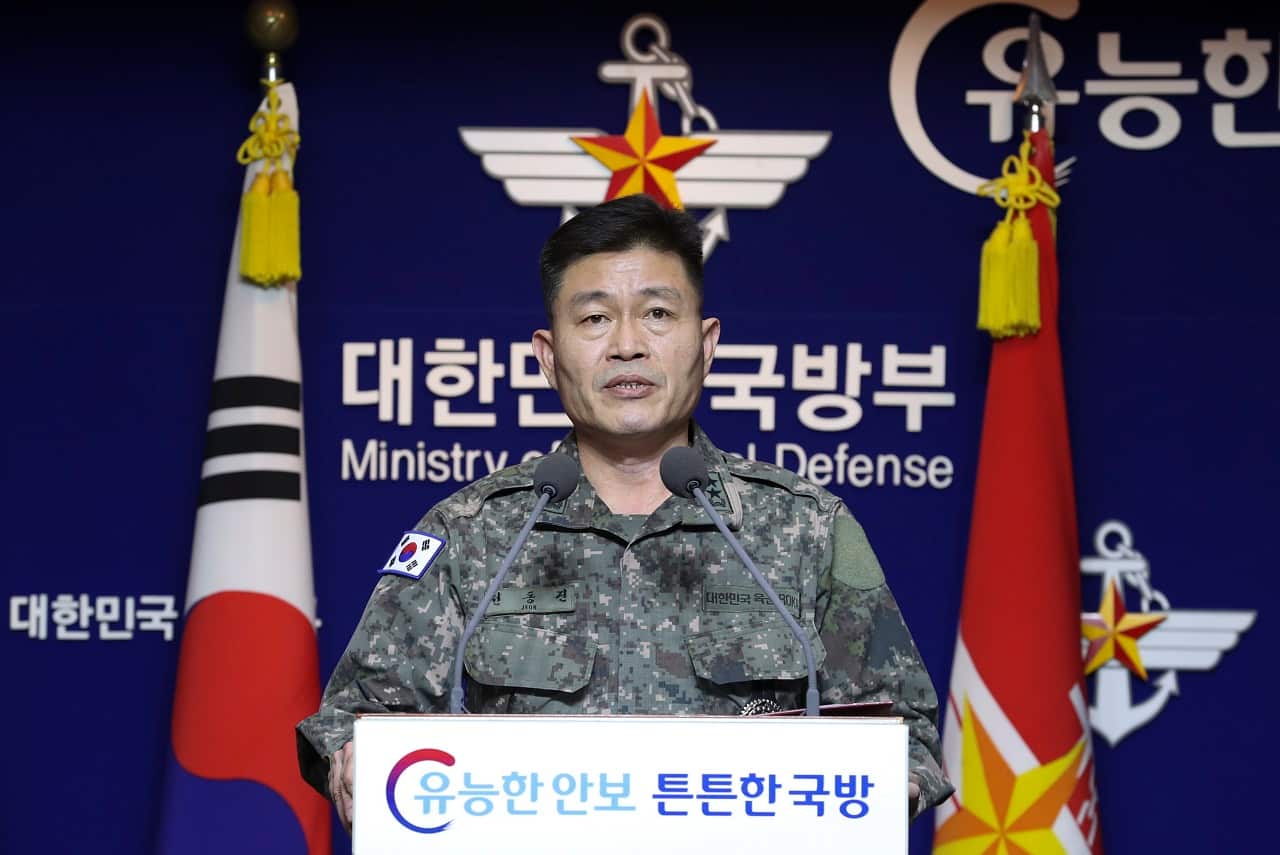 South Korea's Director of Operations for the Joint Chiefs of Staff briefs the media on Thursday. 
