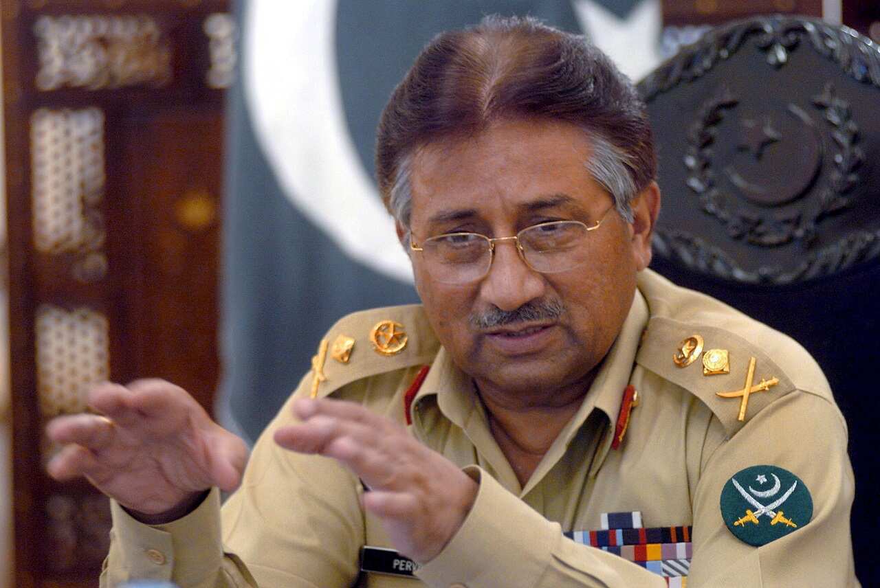Pervez Musharraf speaking in Rawalpindi, Pakistan in 2004.