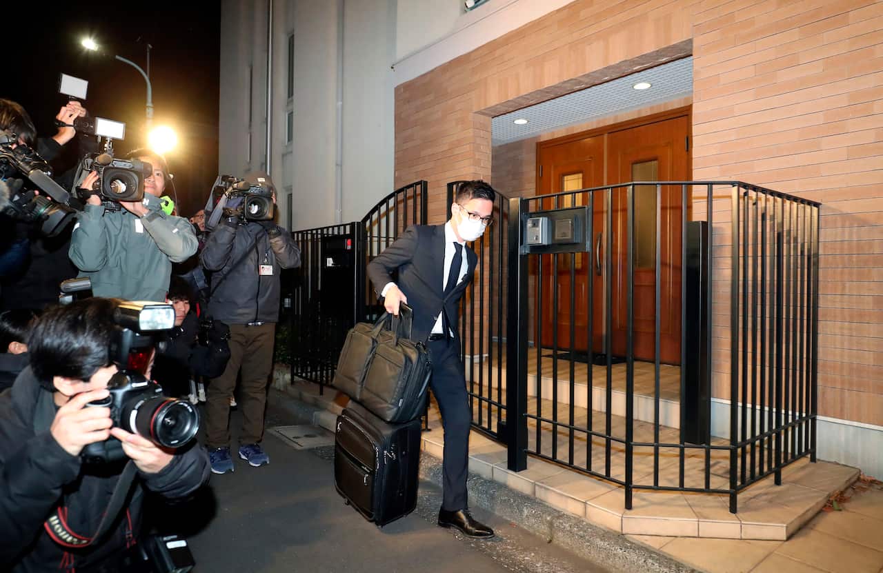 The Tokyo District Public Prosecutors Office searches Carlos Ghosn's house in Minato Ward, Tokyo.
