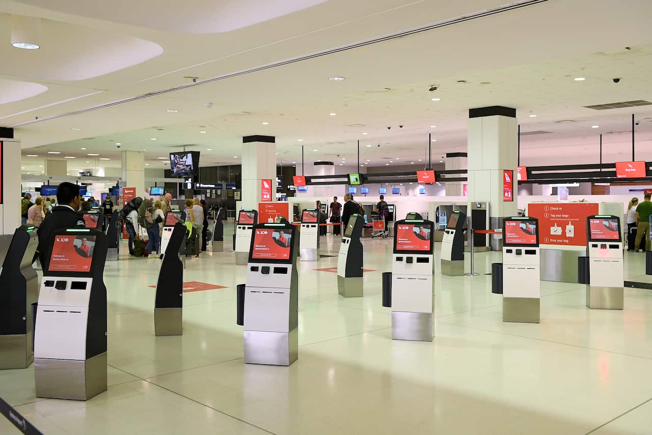 The Federal Government has ordered Australians not to travel for the first time in the nation's history.