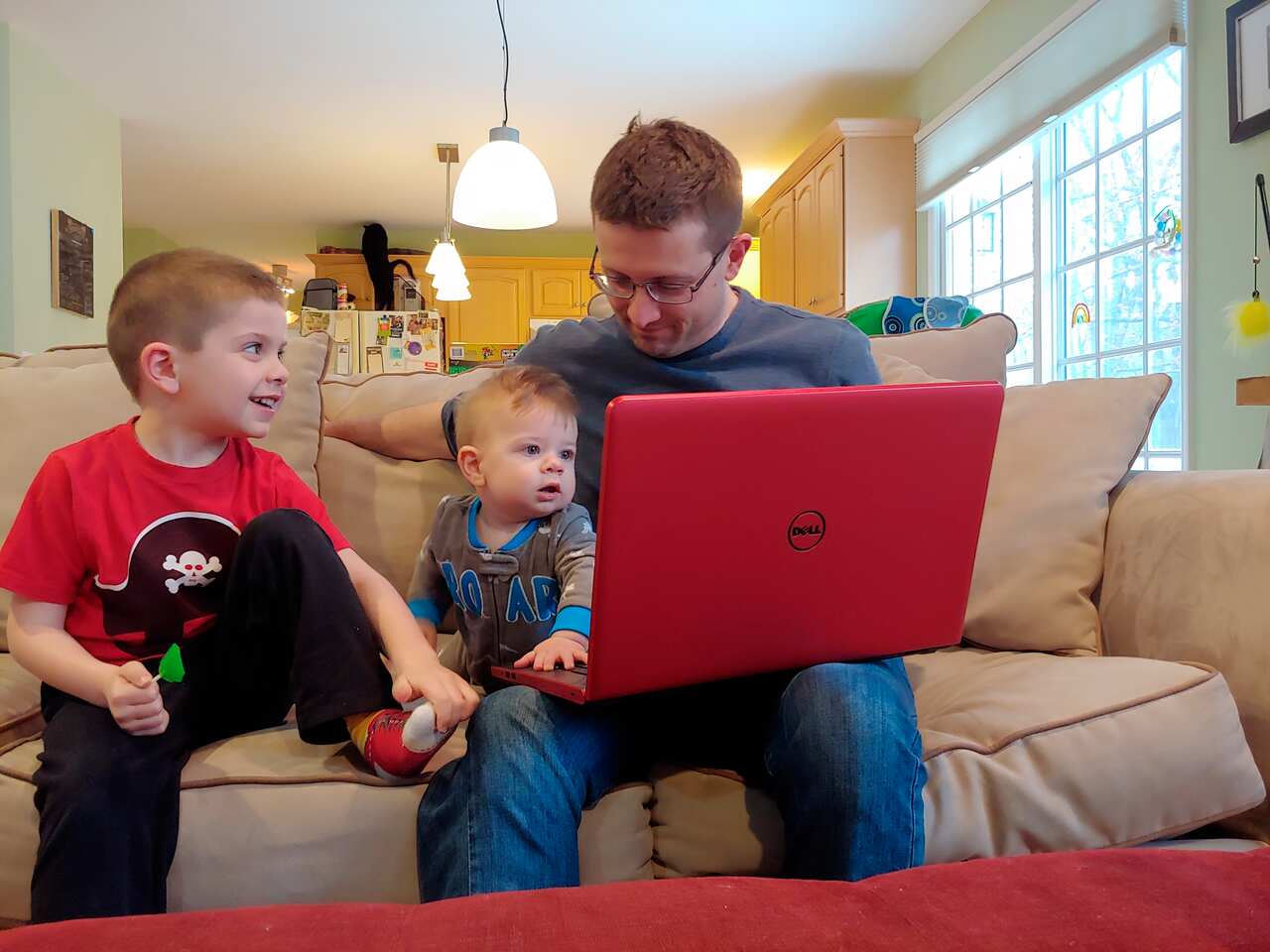 Experts say one should be able try to replicate their workspace in their office in their home environment- but acknowledges this might be hard with children.