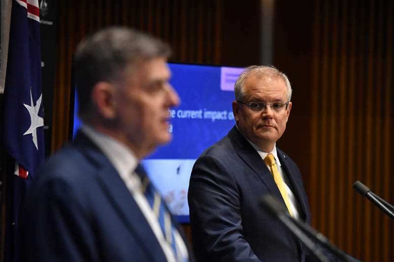 Chief Medical Officer Professor Brendan Murphy and Prime Minister Scott