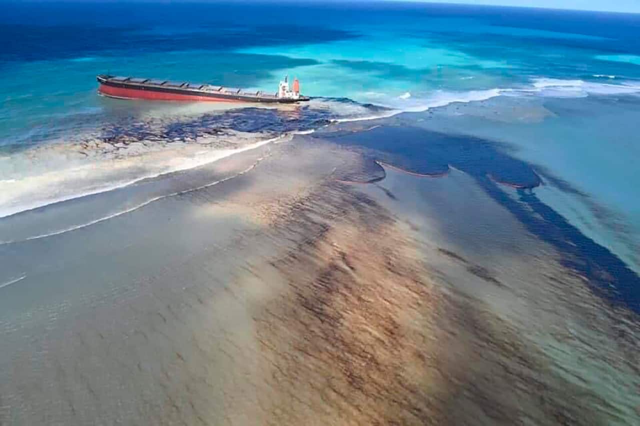 Oil leaks from the MV Wakashio, a bulk carrier ship that recently ran aground off the southeast coast of Mauritius
