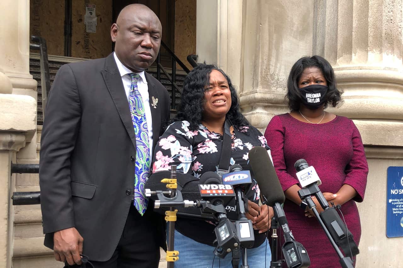 Tamika Palmer, mother of Breonna Taylor, will be awarded a $16m settlement.