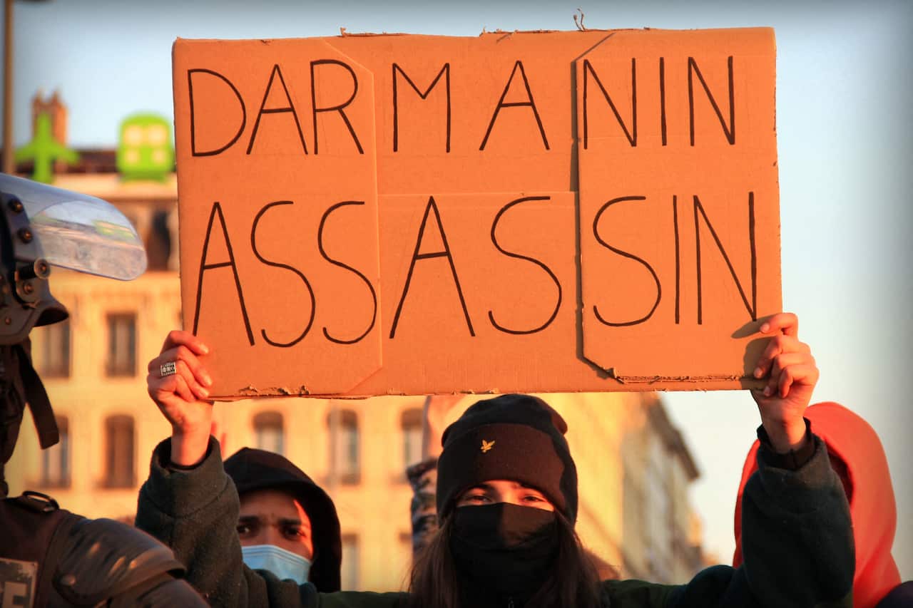 Protests against Article 24 in Lyon, France.