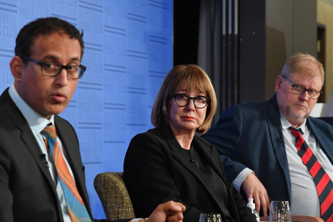 Infectious diseases physician Sanjaya Senanayake, epidemiologist Mary-Louise McLaws and infectious diseases paediatrician Robert Booy.