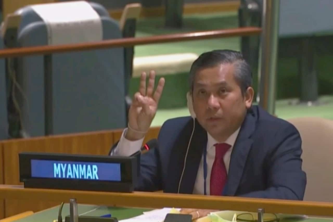 Myanmar Ambassador to the UN Kyaw Moe Tun flashes the three-fingered salute at the end of his speech before the UN General Assembly on 27 February, 2021. 