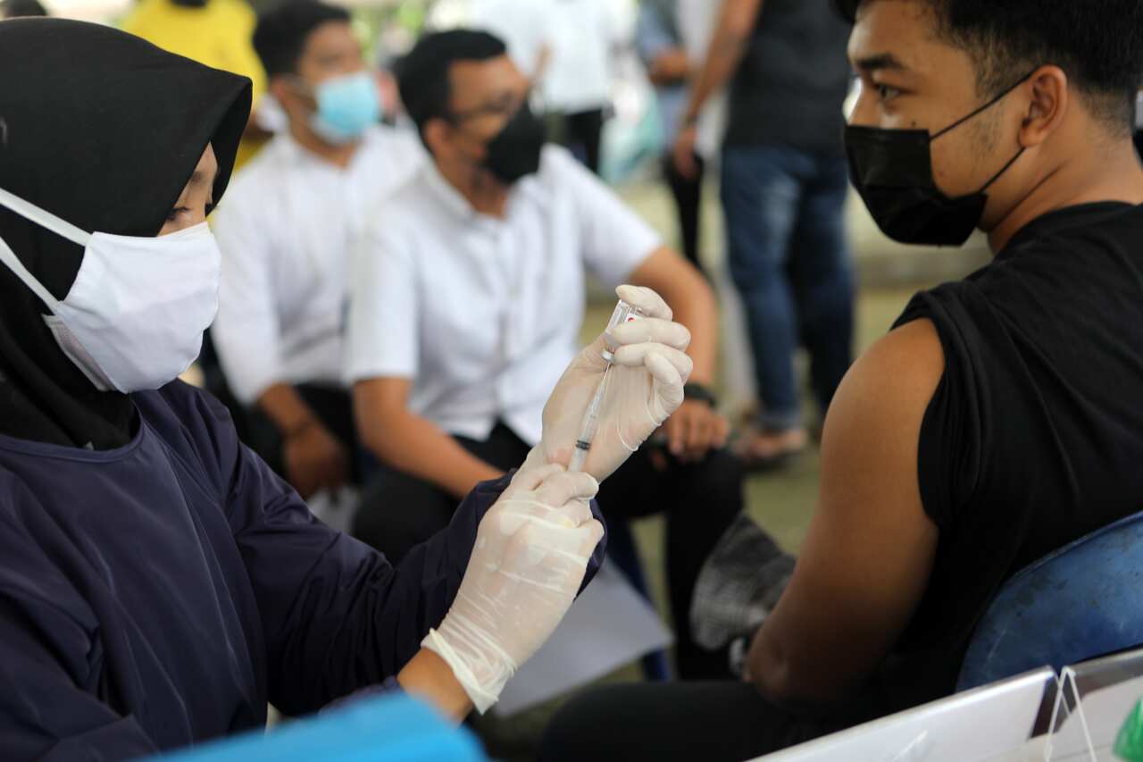 Indigenous communities are being urged to get the jab 