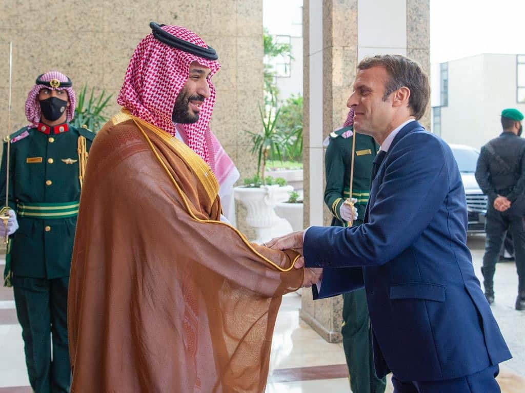 Saudi Crown Prince Mohammed bin Salman Al Saud and French President Emmanuel Macron