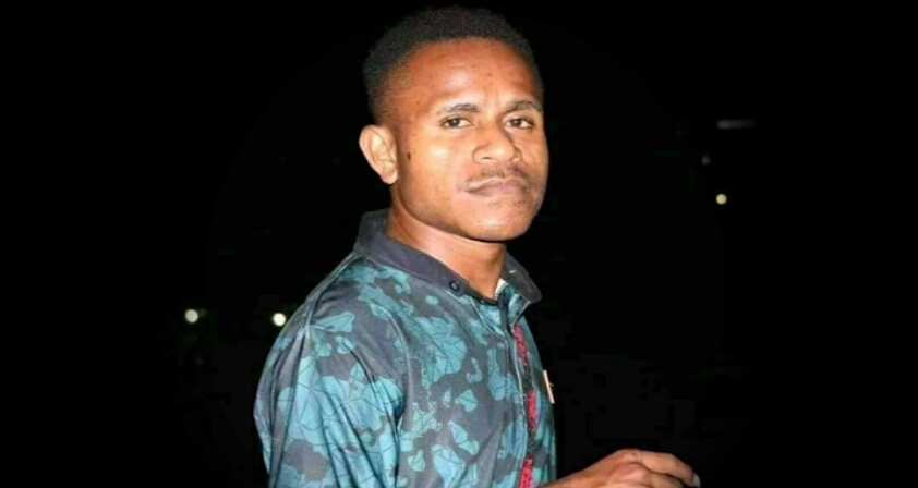 21-year-old Maikel Karet.