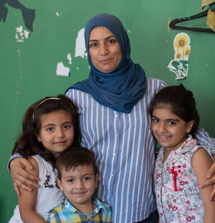 Ufran Sufi with her children